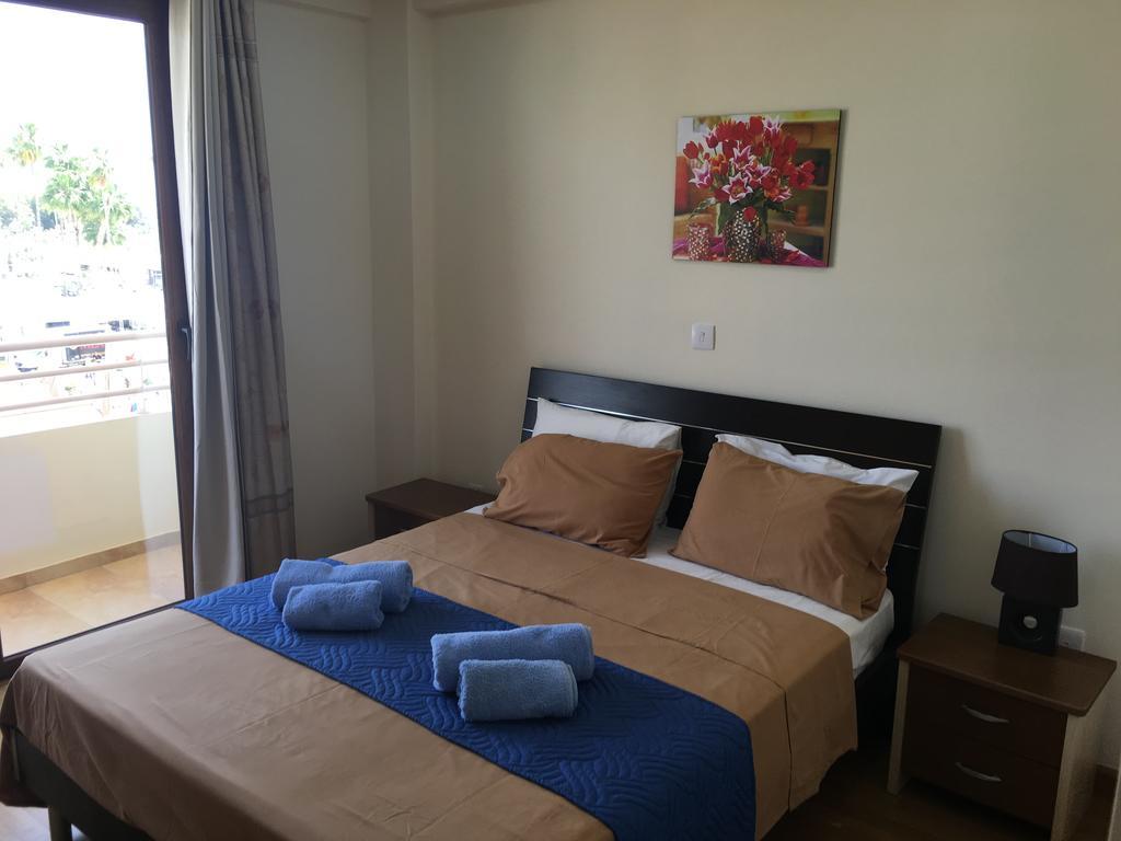Ithaki Phinikoudes Apartment No. 205 Ларнака Экстерьер фото